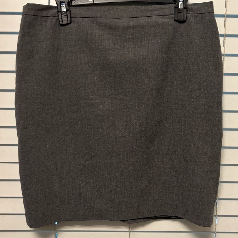 Michael Kors Short Gray Pencil Skirt - Size 10